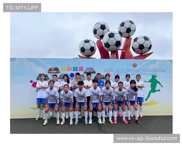 清屏高中足球队崭新起航 聚焦校园足球发展与未来潜力